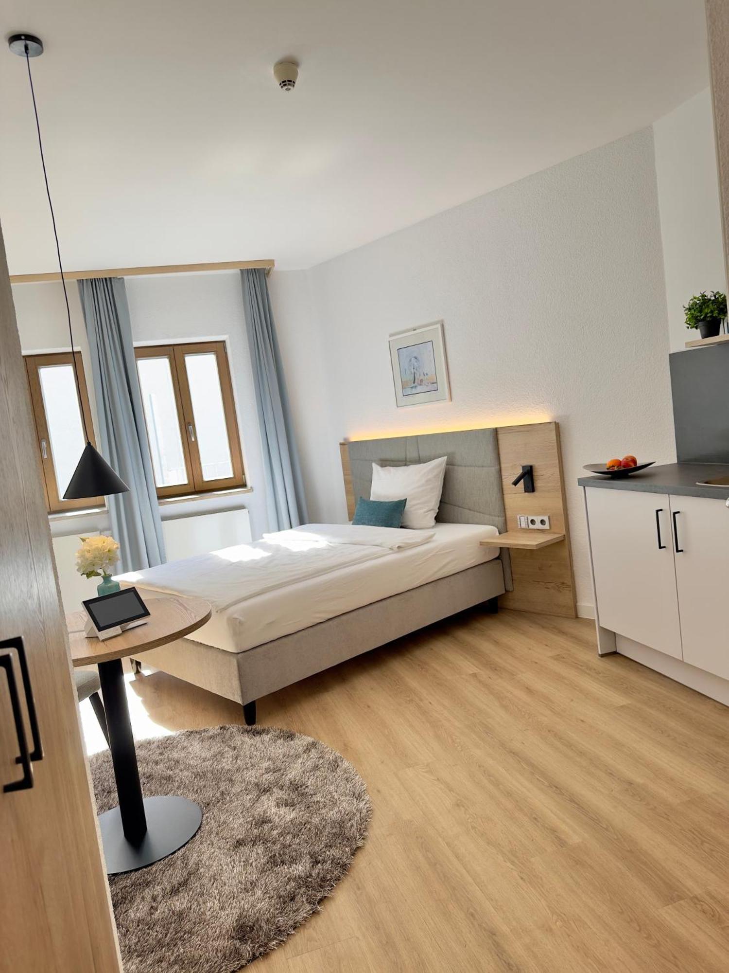 Living & Serviced Apartments By Blauer Wolf Gunzenhausen Exterior photo
